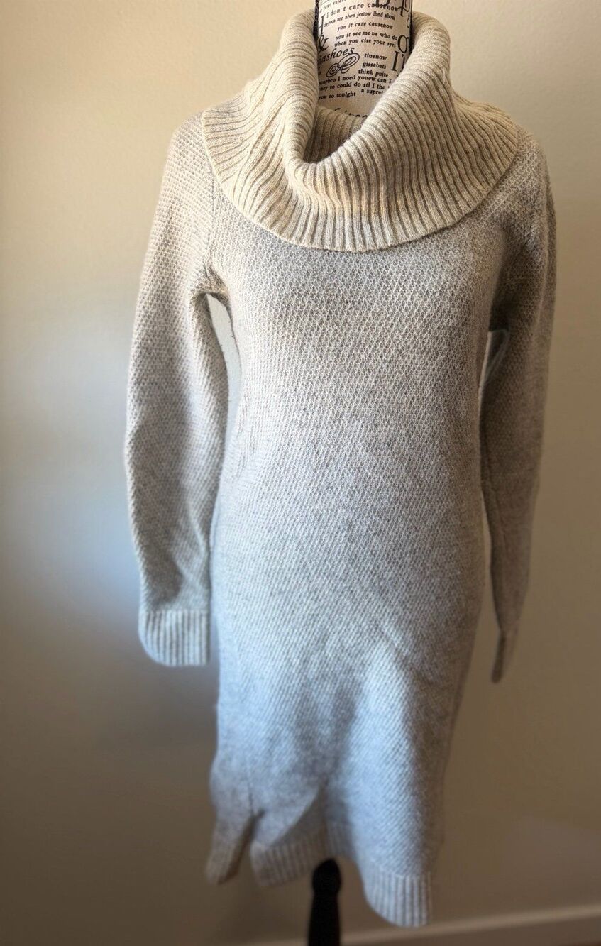 Cynthia Rowley Cowl Neck Lamb’s Wool Blend Sweater Dress Medium Beige